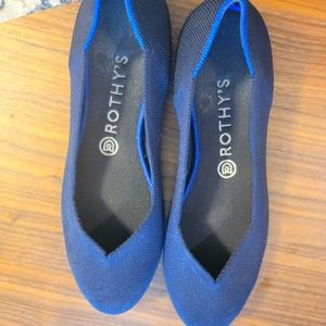 NEW Rothy's flats Size 9.5 in Classic Navy